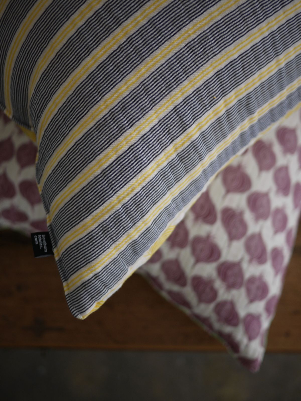 봄봄패브릭스(BOMBOM FABRICS) onion + stripe gauze pillow case / 2color, 3size