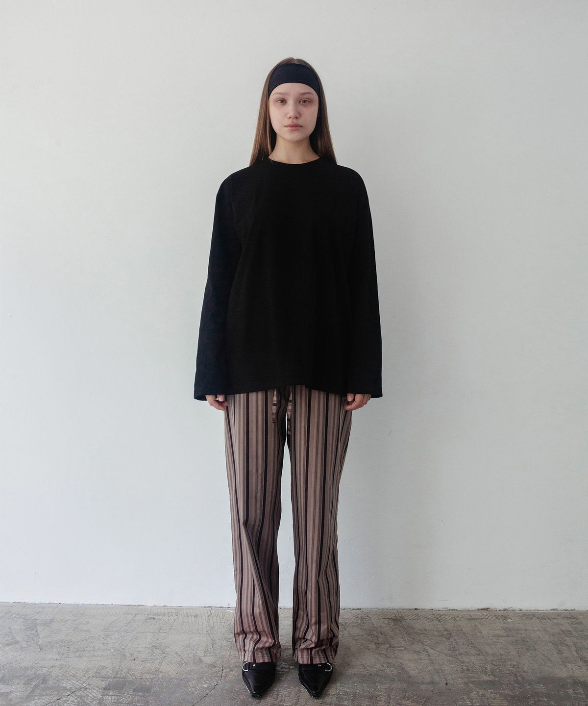 온유어오운(ONYOUROWN) BROWN STRIPED TROUSERS