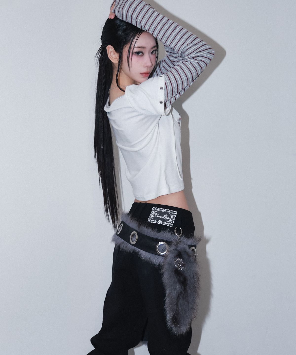 체리퀴리(CHERRYQUIRI) chubby fur tail keyring - deep blue