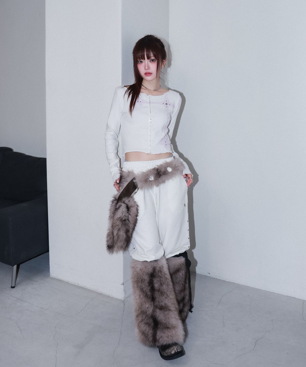 체리퀴리(CHERRYQUIRI) chubby fur tail keyring - beige