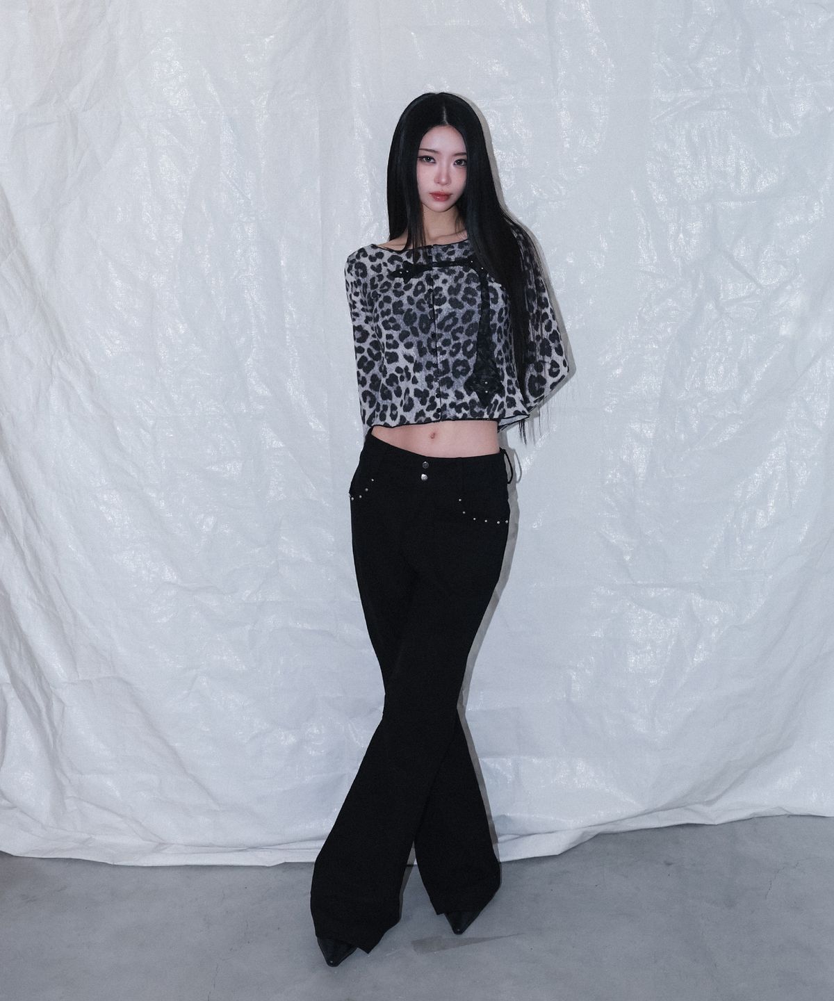 체리퀴리(CHERRYQUIRI) metalic stud boots cut pt - black