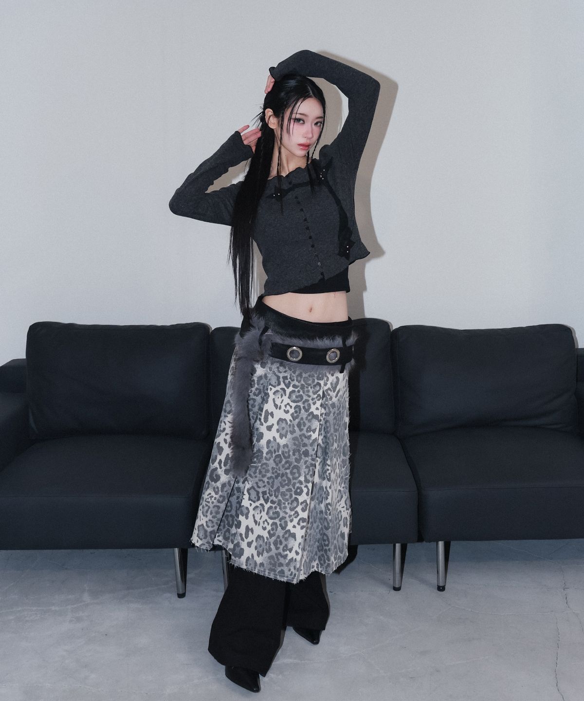 체리퀴리(CHERRYQUIRI) leopard long pleats wrap sk - grey