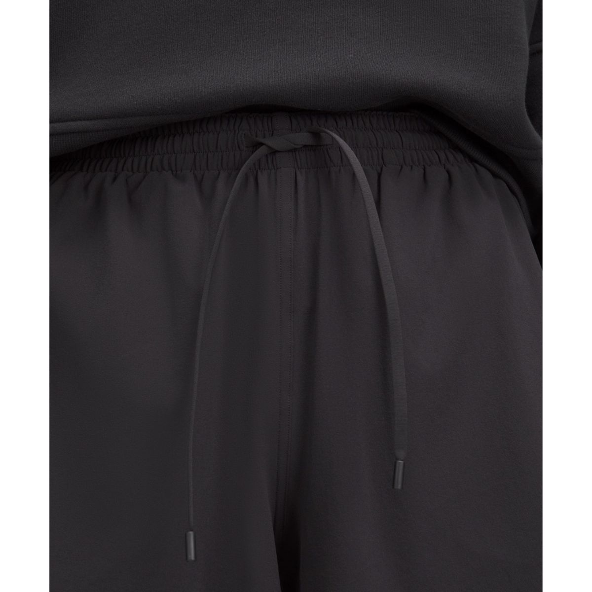 룰루레몬(LULULEMON) 코트 라이벌 하이라이즈 쇼츠 3inch  BLK WHT