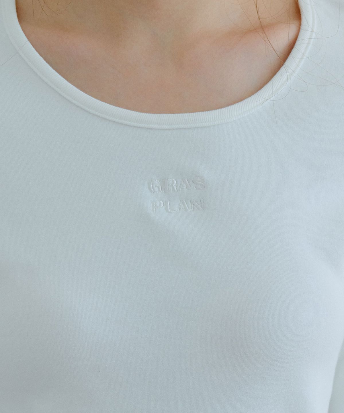 그라스플랜(GRASPLAN) Peach Round T-shirt (기모)_Ivory