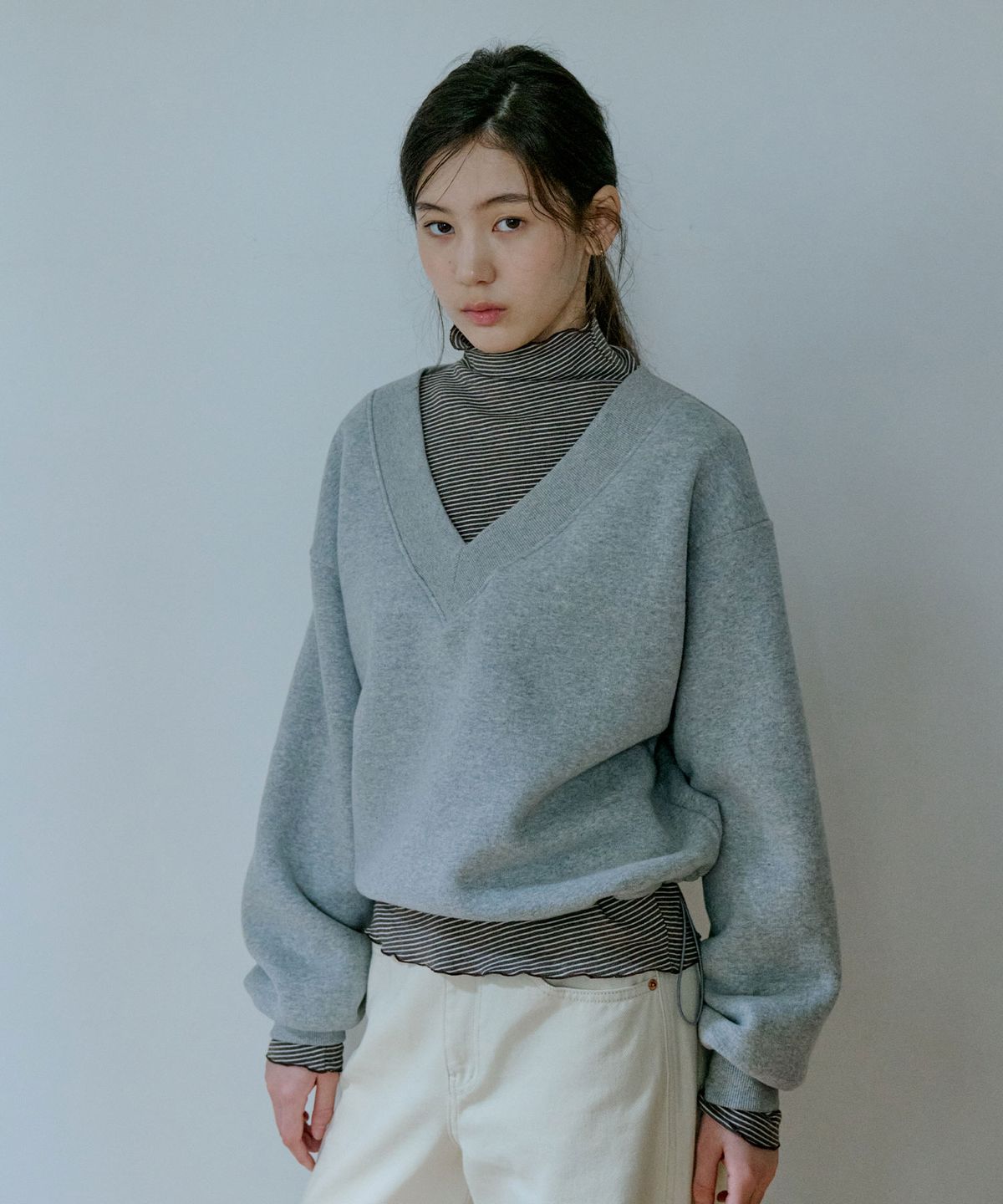 그라스플랜(GRASPLAN) V-Neck Sweat Shirt (기모)_Gray