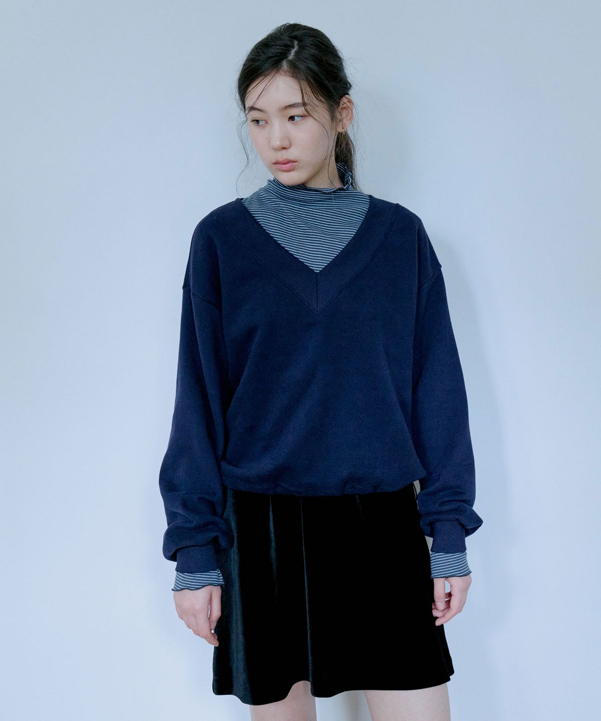 그라스플랜(GRASPLAN) V-Neck Sweat Shirt (기모)_Navy