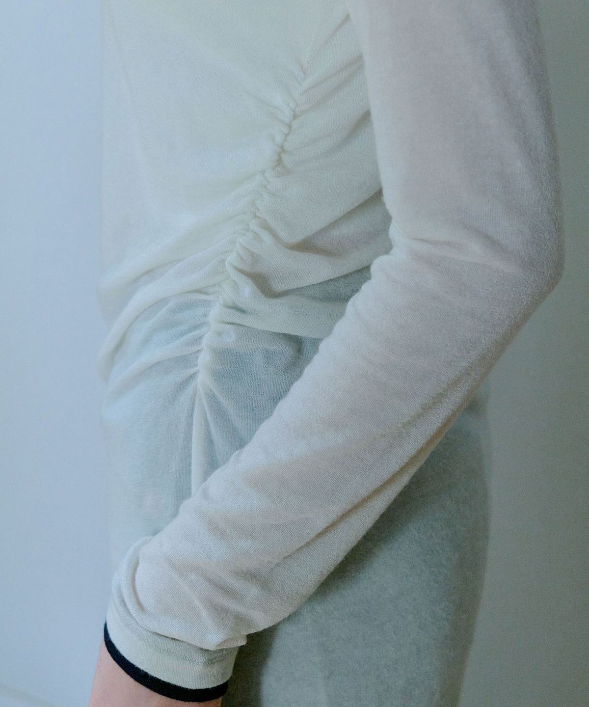 그라스플랜(GRASPLAN) Turtleneck Long Onepiece_Cream Navy