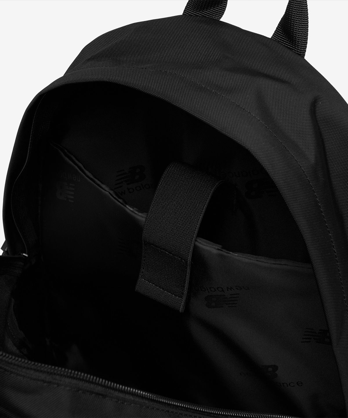 뉴발란스(NEW BALANCE) NBGCGSS106 / Trail Boost Backpack (BLACK)