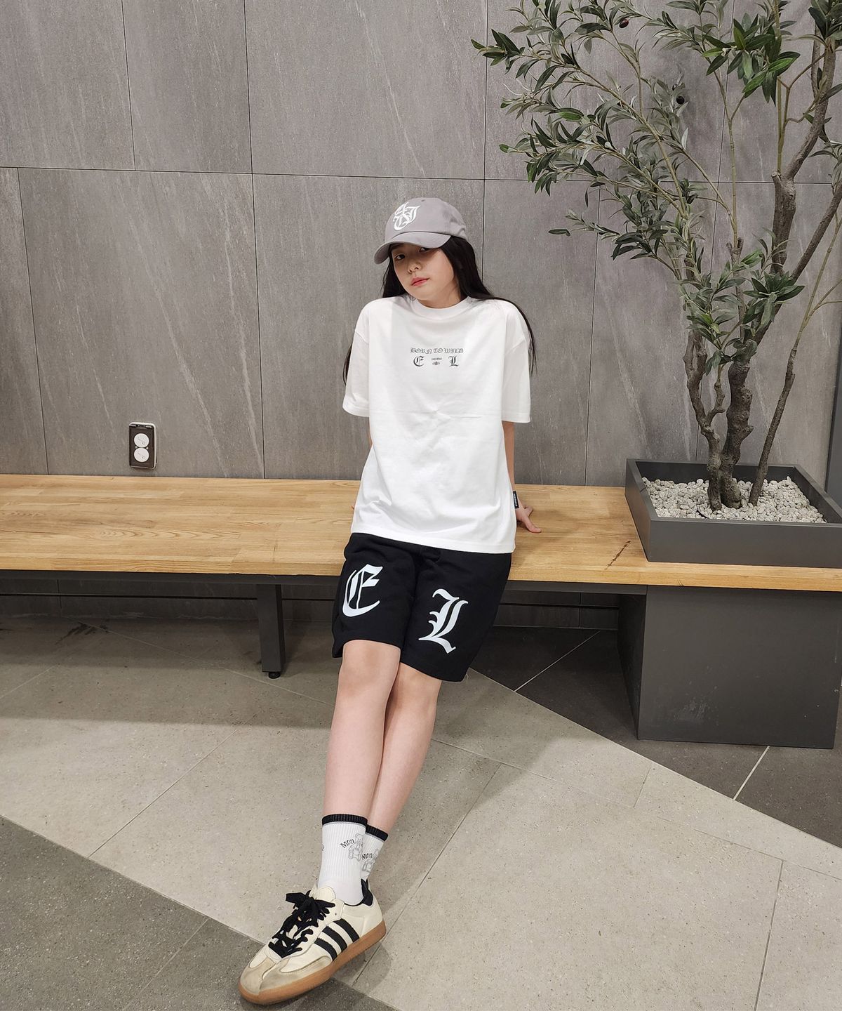 엘리메노영스터(ELIMENOYOUNGSTER) EY 에이션트 투턱 키즈 버뮤다 팬츠 4Color