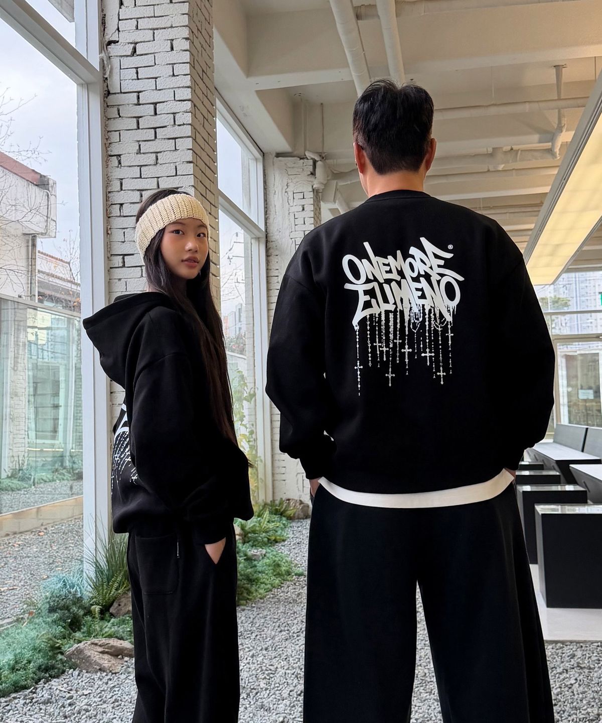 엘리메노영스터(ELIMENOYOUNGSTER) EY 그라픽 키즈 후드티 3Color