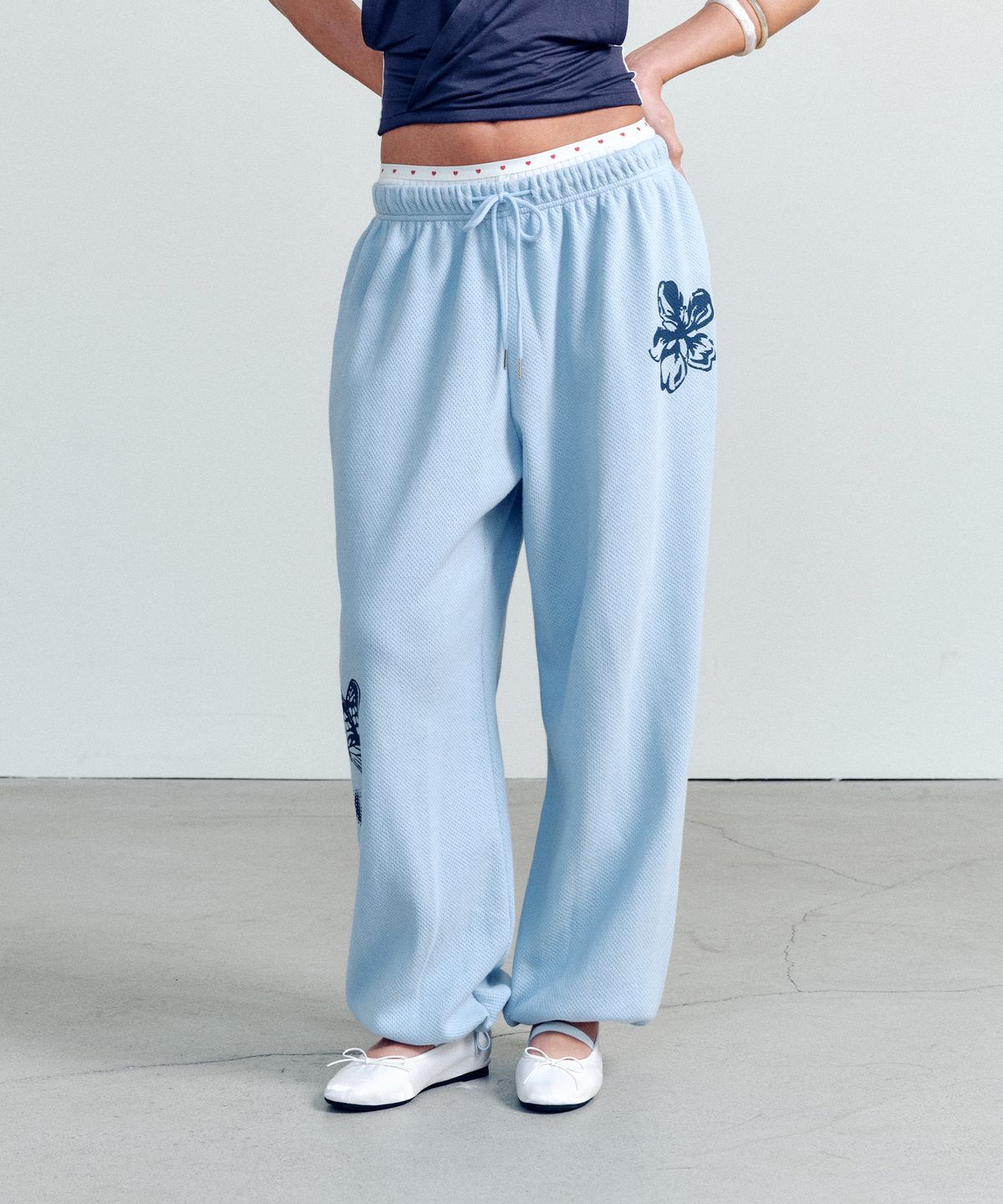 에즈이프 캘리(ASIF CALIE) SPRING GRAPHIC WIDE PANTS SKYBLUE