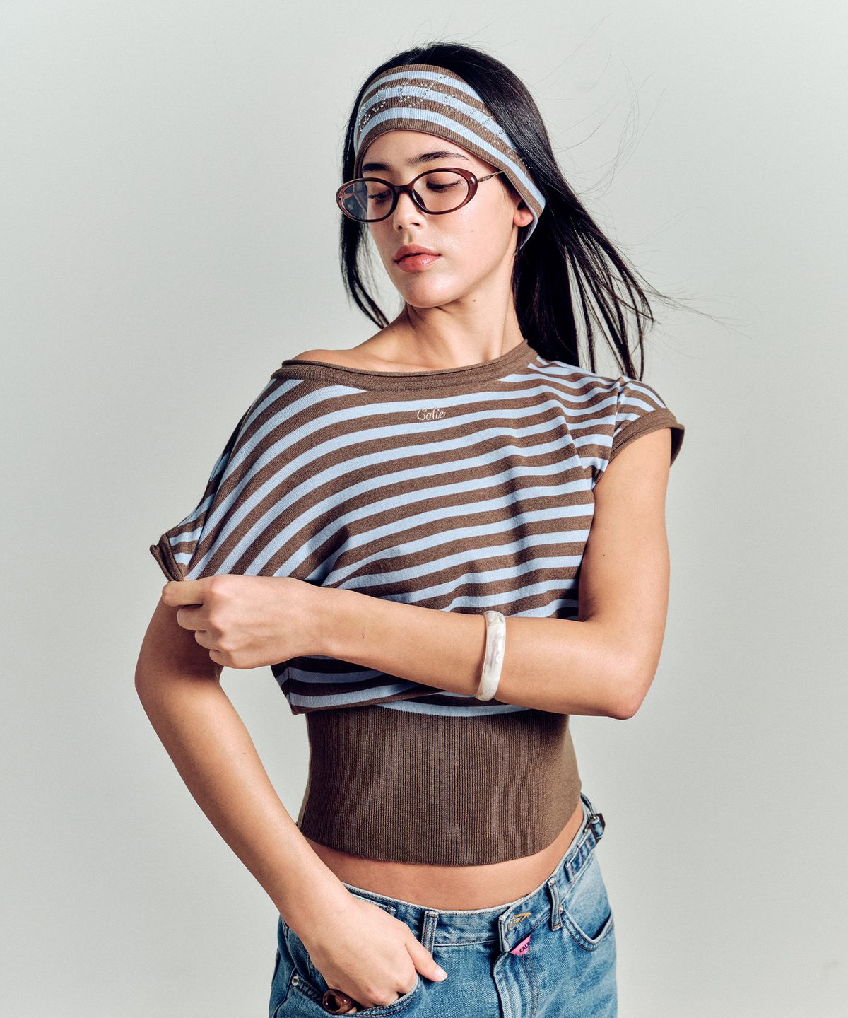 에즈이프 캘리(ASIF CALIE) STRIPE WAIST RIB KNIT TOP BROWN