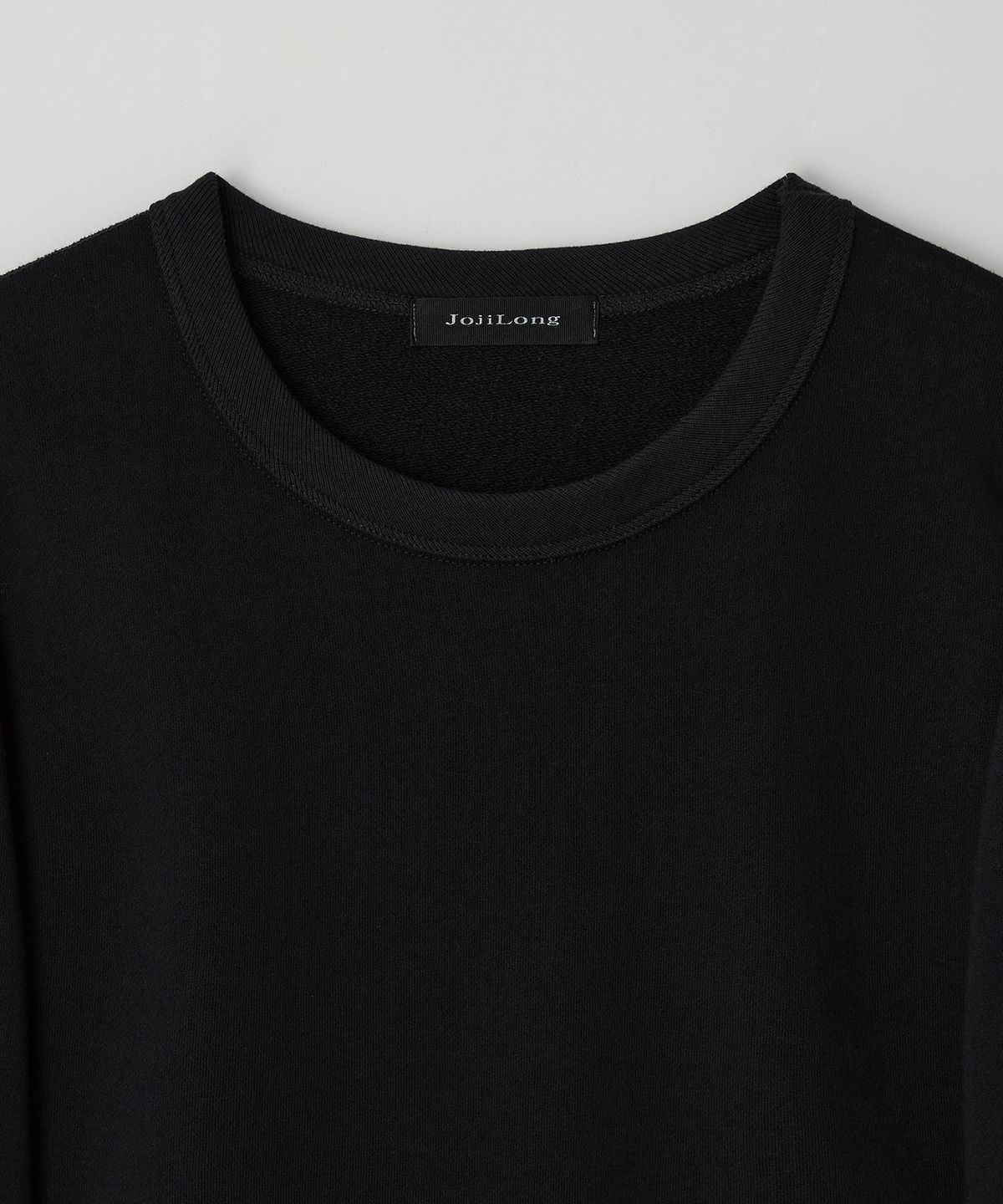 조질롱(JOJILONG) JN343 Essential Crew Neck Sweatshirt - BLACK