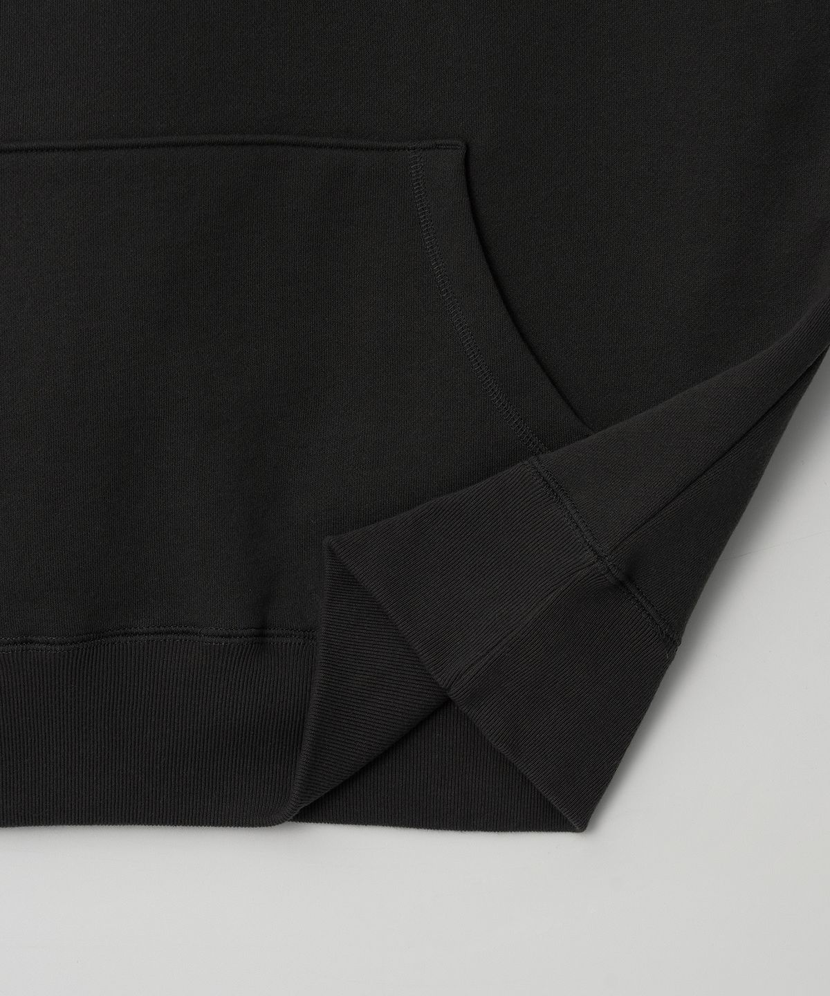 조질롱(JOJILONG) JN345 USA Cotton Reglan Fleece Hoodie - CHARCOAL