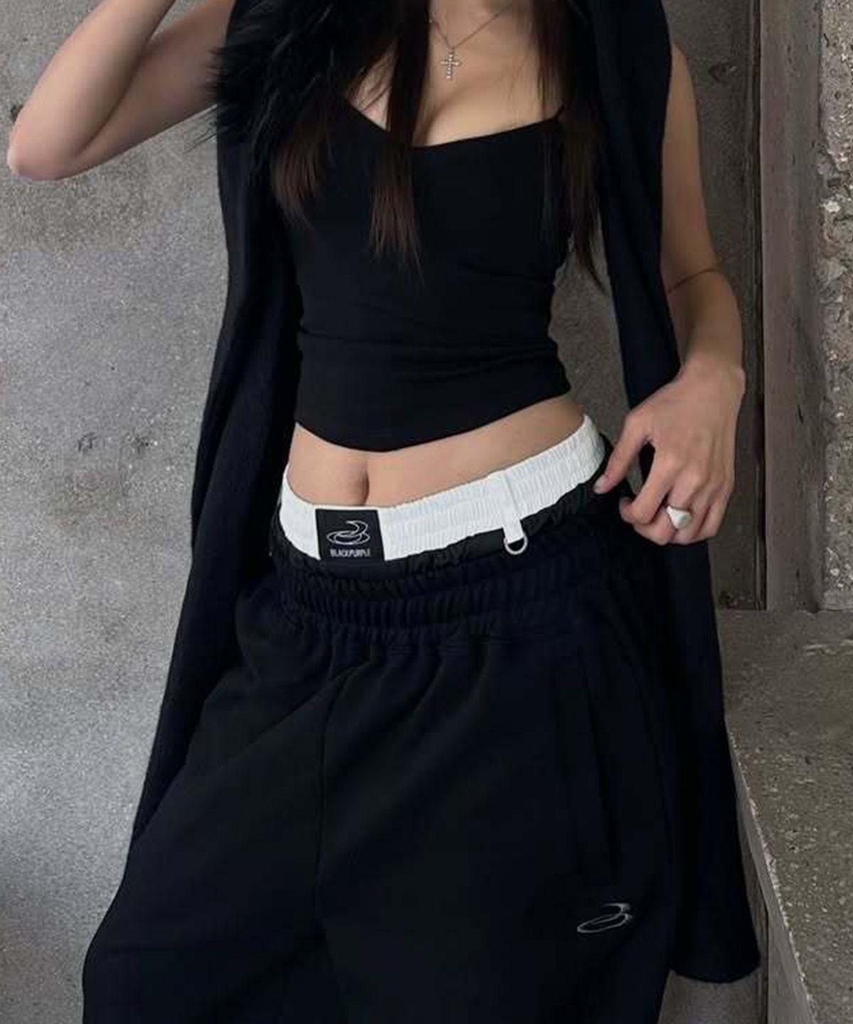 블랙 퍼플(BLACK PURPLE) 페이즈 새깅 쇼츠 Phase Sagging Shorts_Black