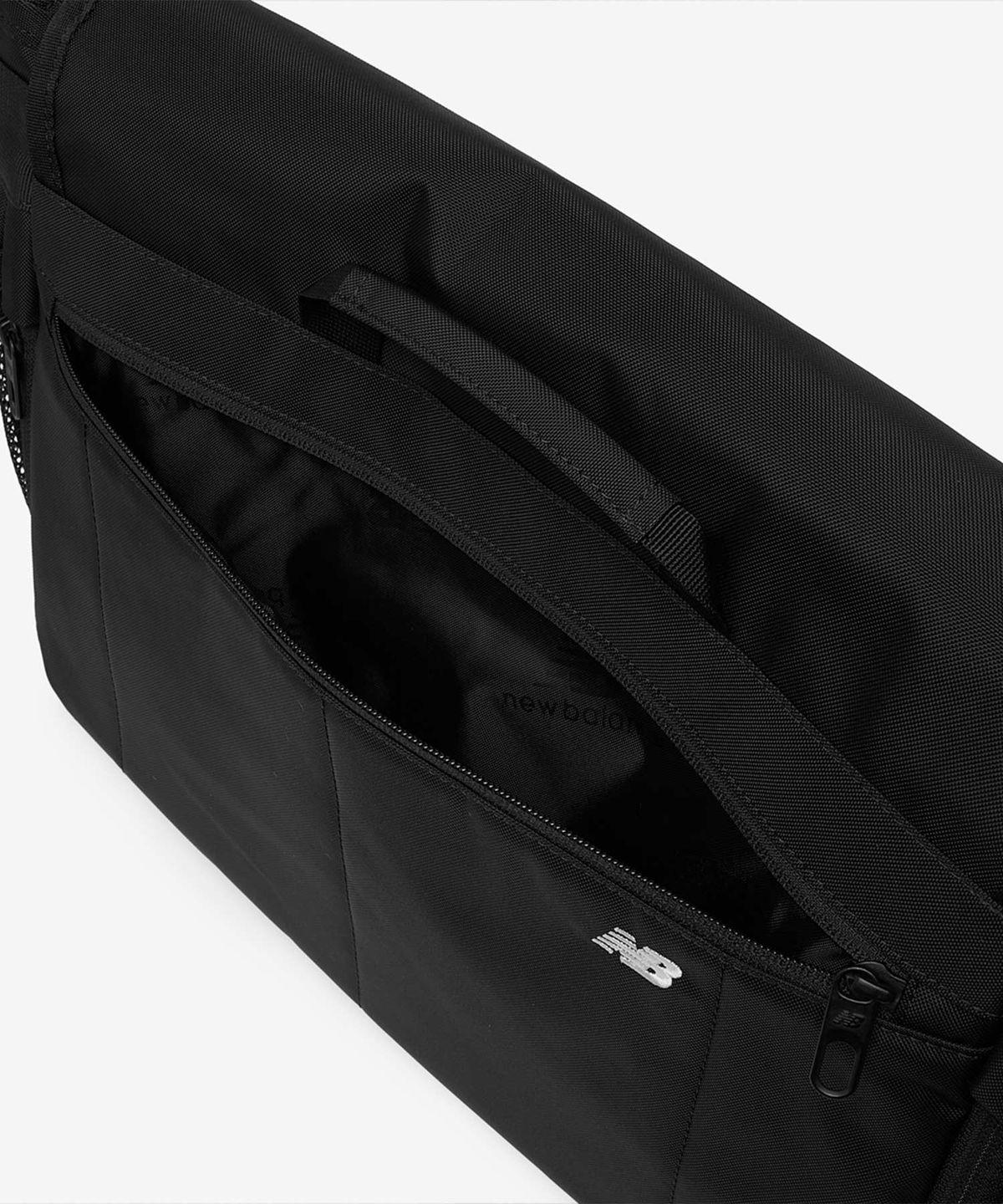 뉴발란스(NEW BALANCE) NBGCGSS201 / 3D 메신저백 (BLACK)