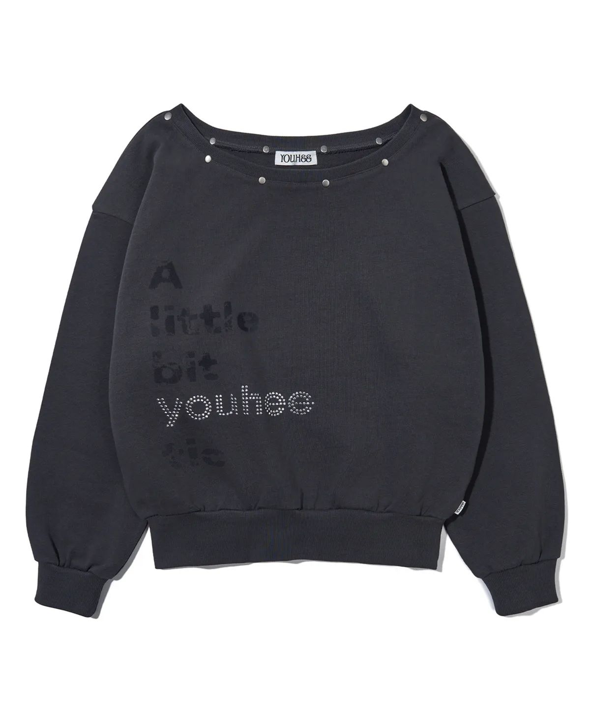 유희(YOUHEE) YOUHEETIC HOTFIX OFF-SHOULDER SWEATSHIRTS CHARCOAL