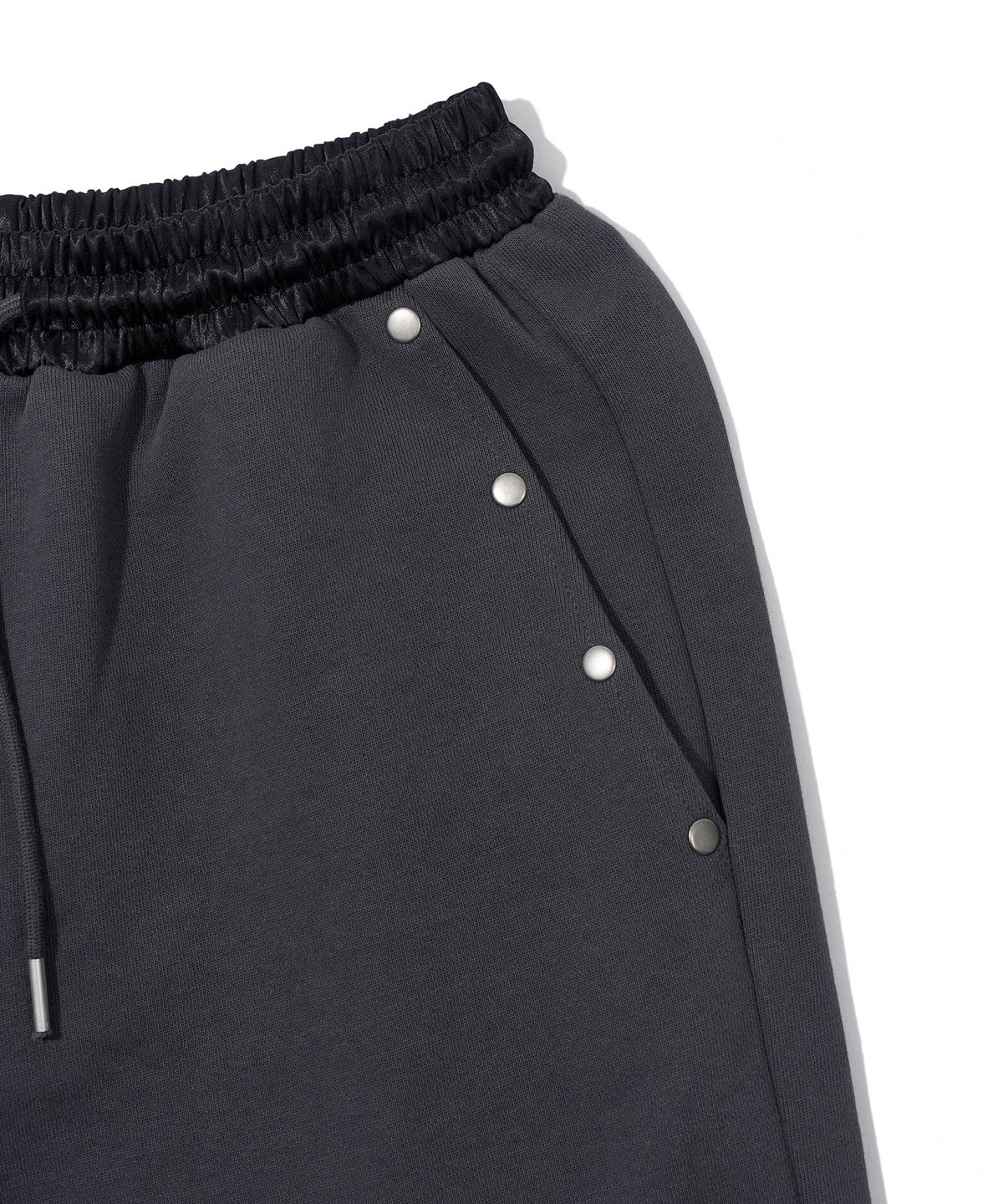 유희(YOUHEE) YOUHEETIC HOTFIX SWEATPANTS_CHARCOAL