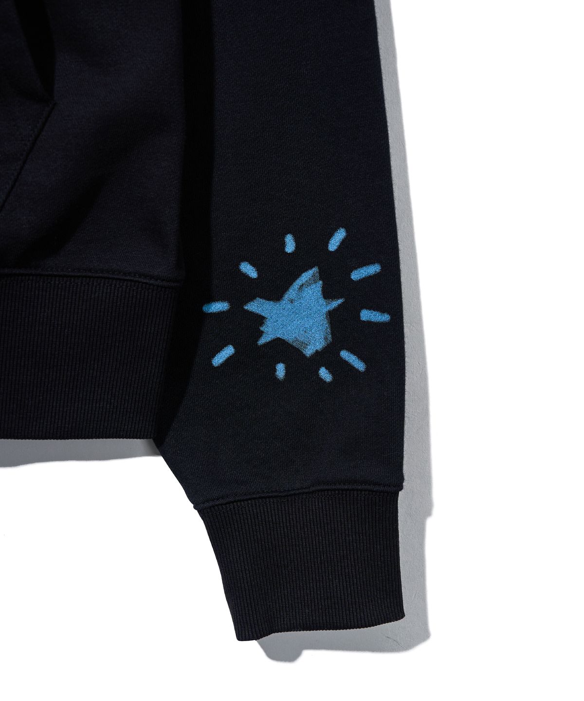 유희(YOUHEE) YOUHEE GRAPHIC HOOD ZIP-UP_BLACK