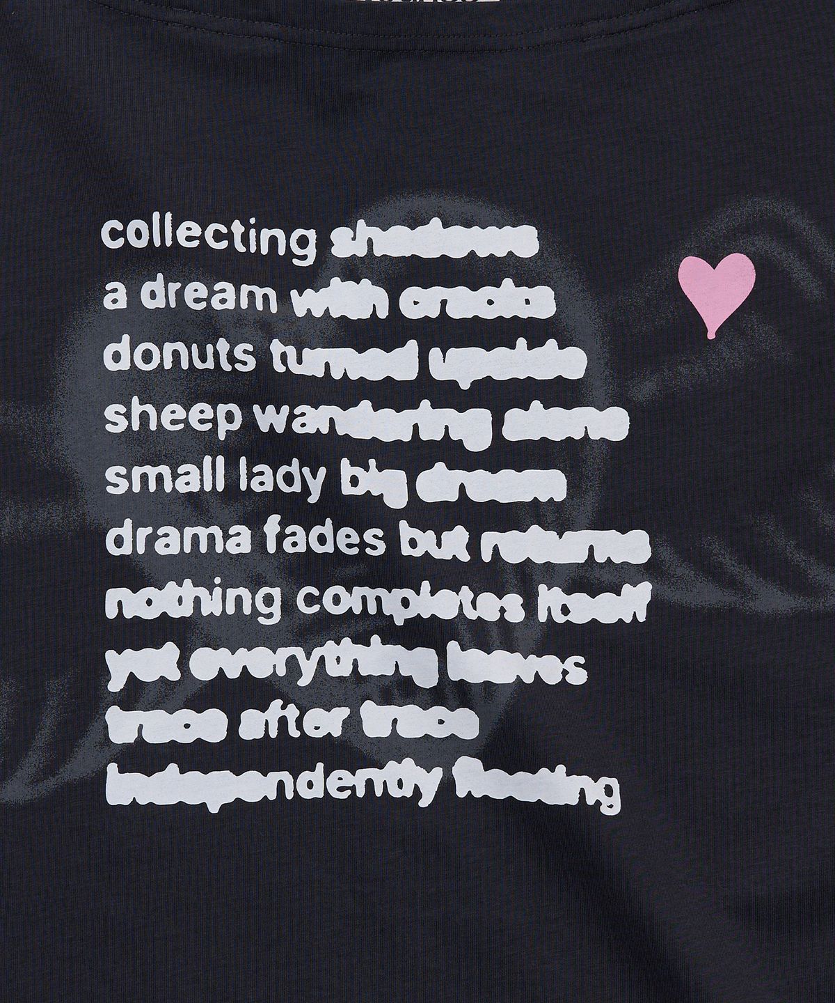 유희(YOUHEE) LETTERING HALTER NECK OFF-SHOULDER T-SHIRTS_CHARCOAL