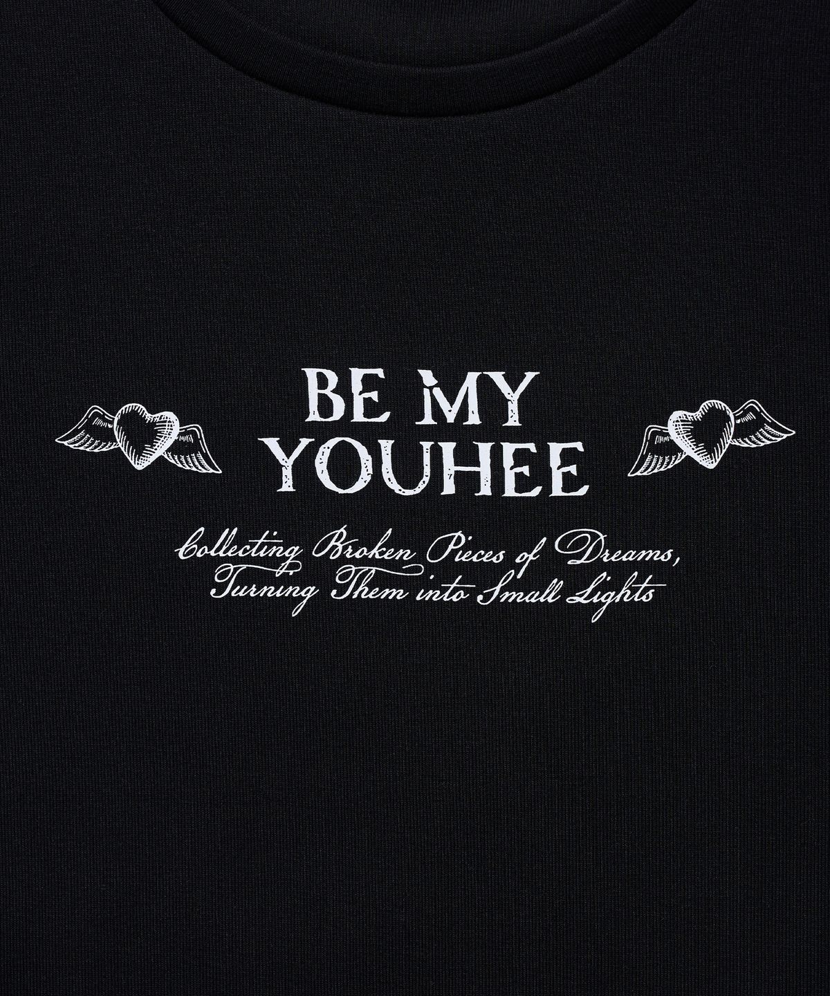 유희(YOUHEE) HEART WING GRAPHIC T-SHIRT_BLACK