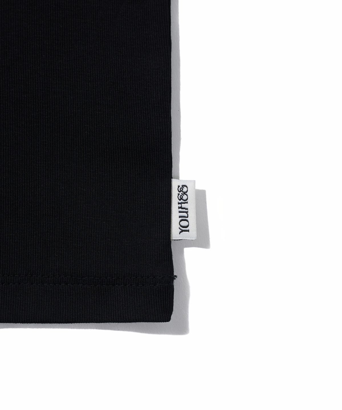 유희(YOUHEE) HEART WING GRAPHIC T-SHIRT_BLACK