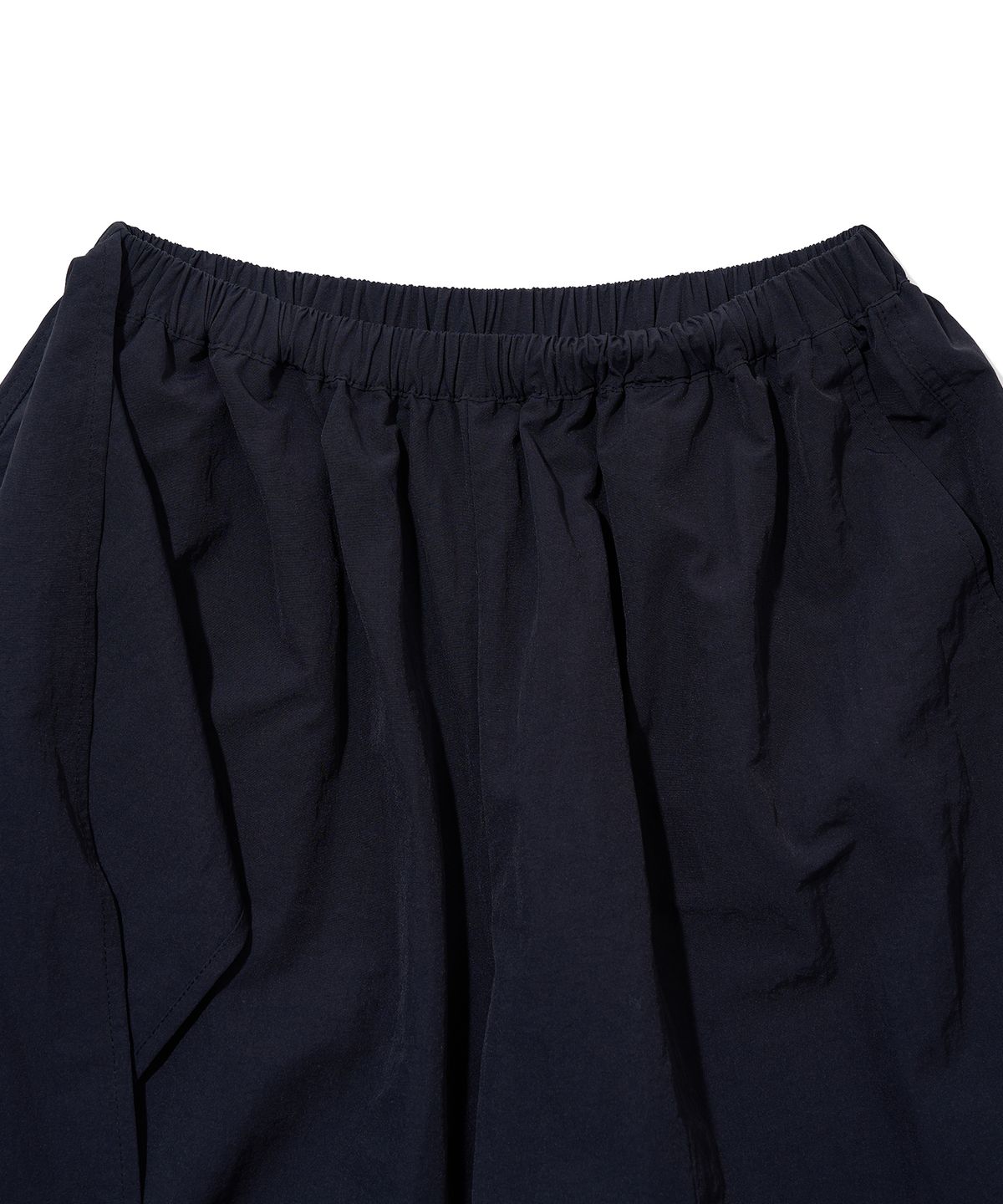 유희(YOUHEE) PARACHUTE LAYERED PANTS_BLACK
