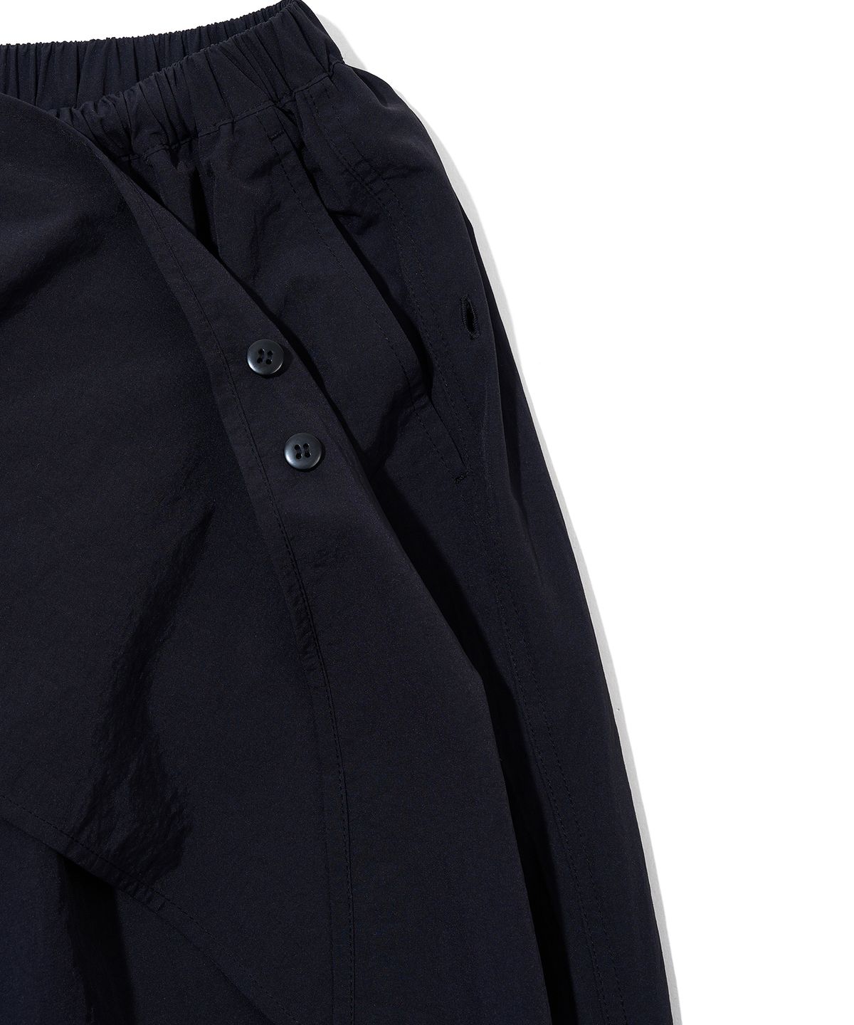 유희(YOUHEE) PARACHUTE LAYERED PANTS_BLACK