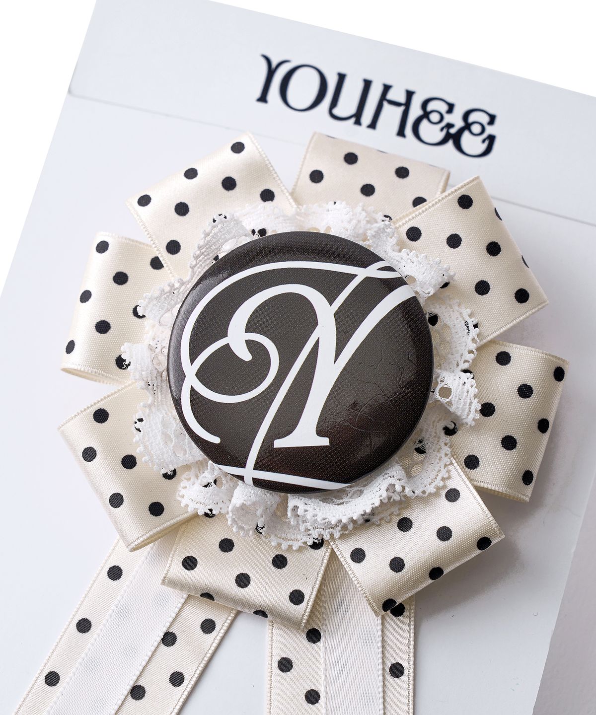 유희(YOUHEE) ROSETTE BROOCH_IVORY