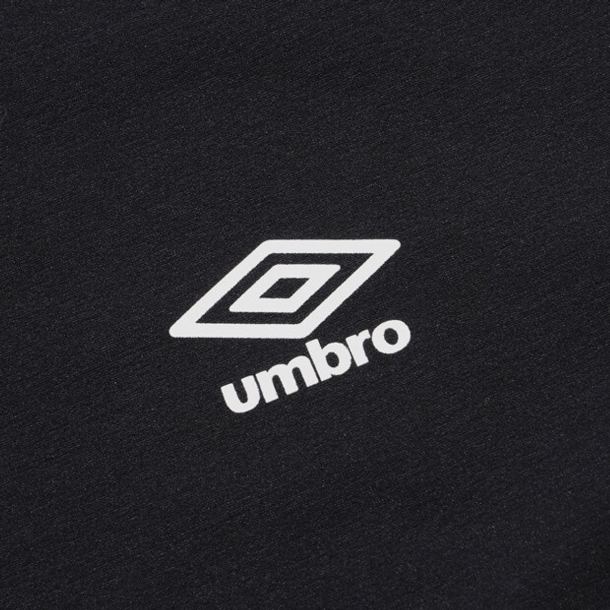 엄브로(UMBRO) [QUICK-DRY] 프레쉬 스몰로고 반팔 티셔츠 블랙 UR121SRS11