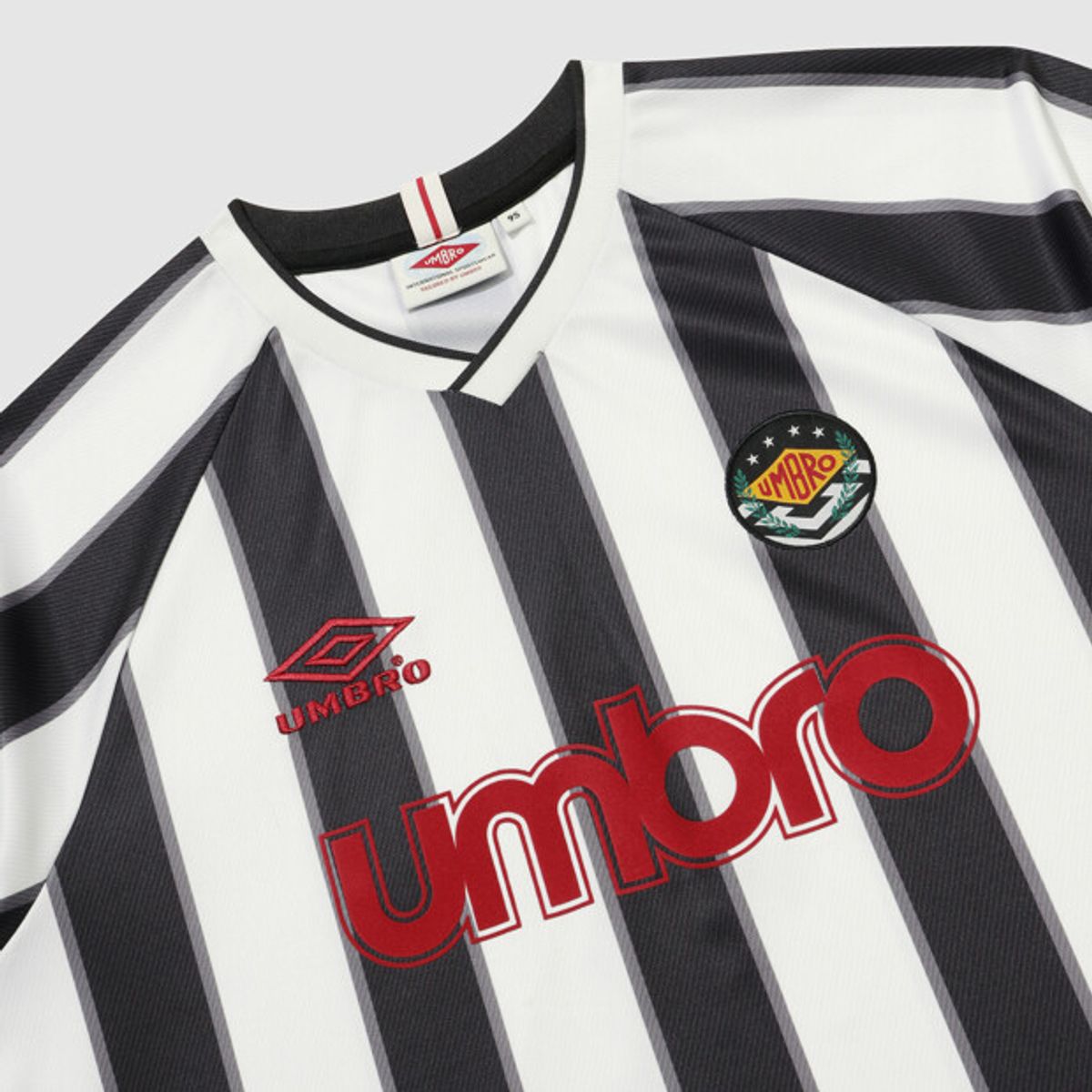 엄브로(UMBRO) HBL 네오 브릿 반팔 풋볼저지 화이트 UR121CRJ21