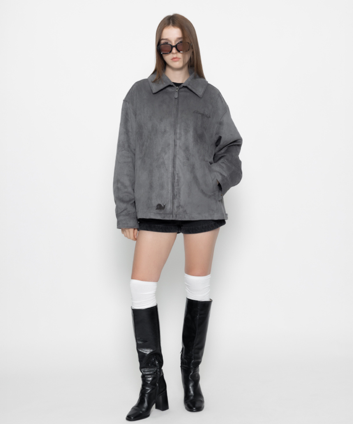 클래씨클럽(CLASSY CLUB) 모노 스웨이드 자켓 (2 color)