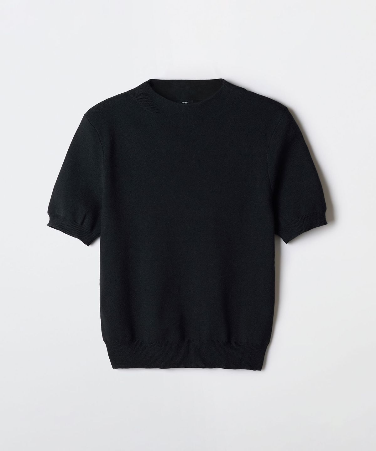스파오(SPAO) [소프트얀] 모크넥 반팔 니트_SPKAG23W02