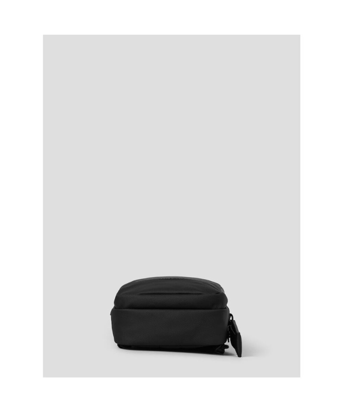 빈폴 액세서리(BEANPOLE ACCESSORY) 디노 미디엄 슬링백  블랙