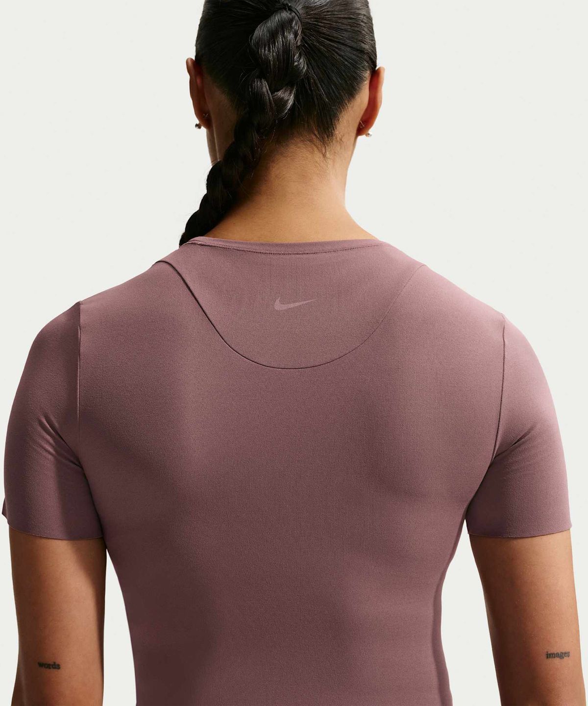 나이키(NIKE) 젠비 드라이 핏 반소매 탑 W - 타투:화이트 / IB8965-502