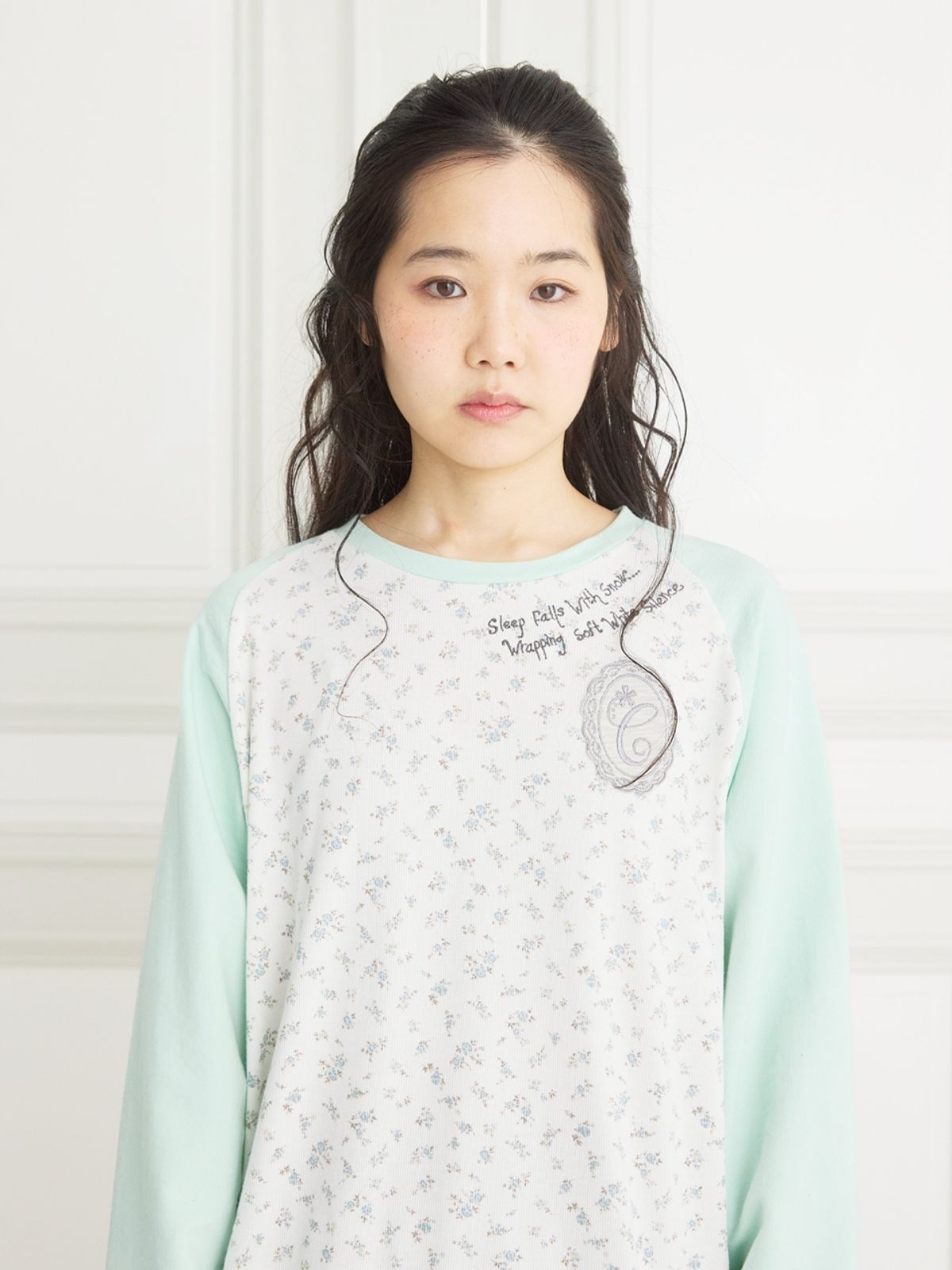 콜로신스(COLOCYNTH) Sleep Well T-shirt Mint & Blue Flower