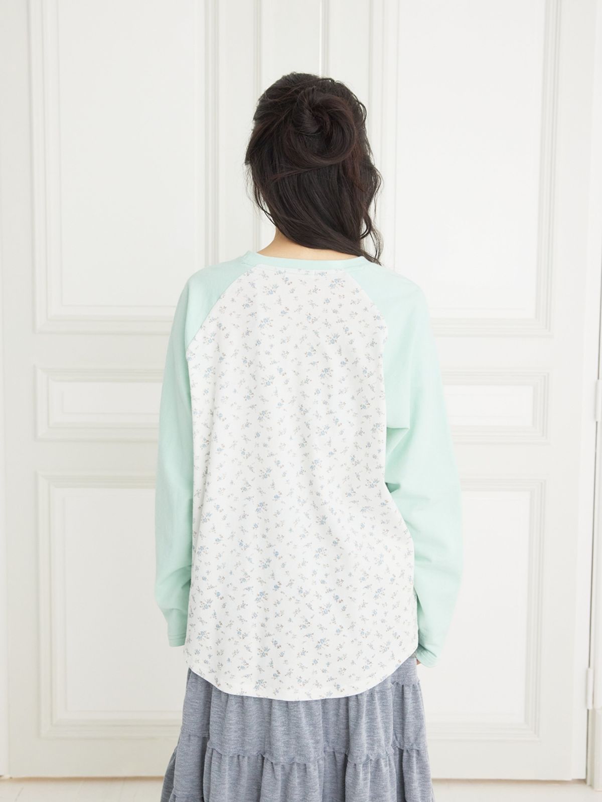 콜로신스(COLOCYNTH) Sleep Well T-shirt Mint & Blue Flower