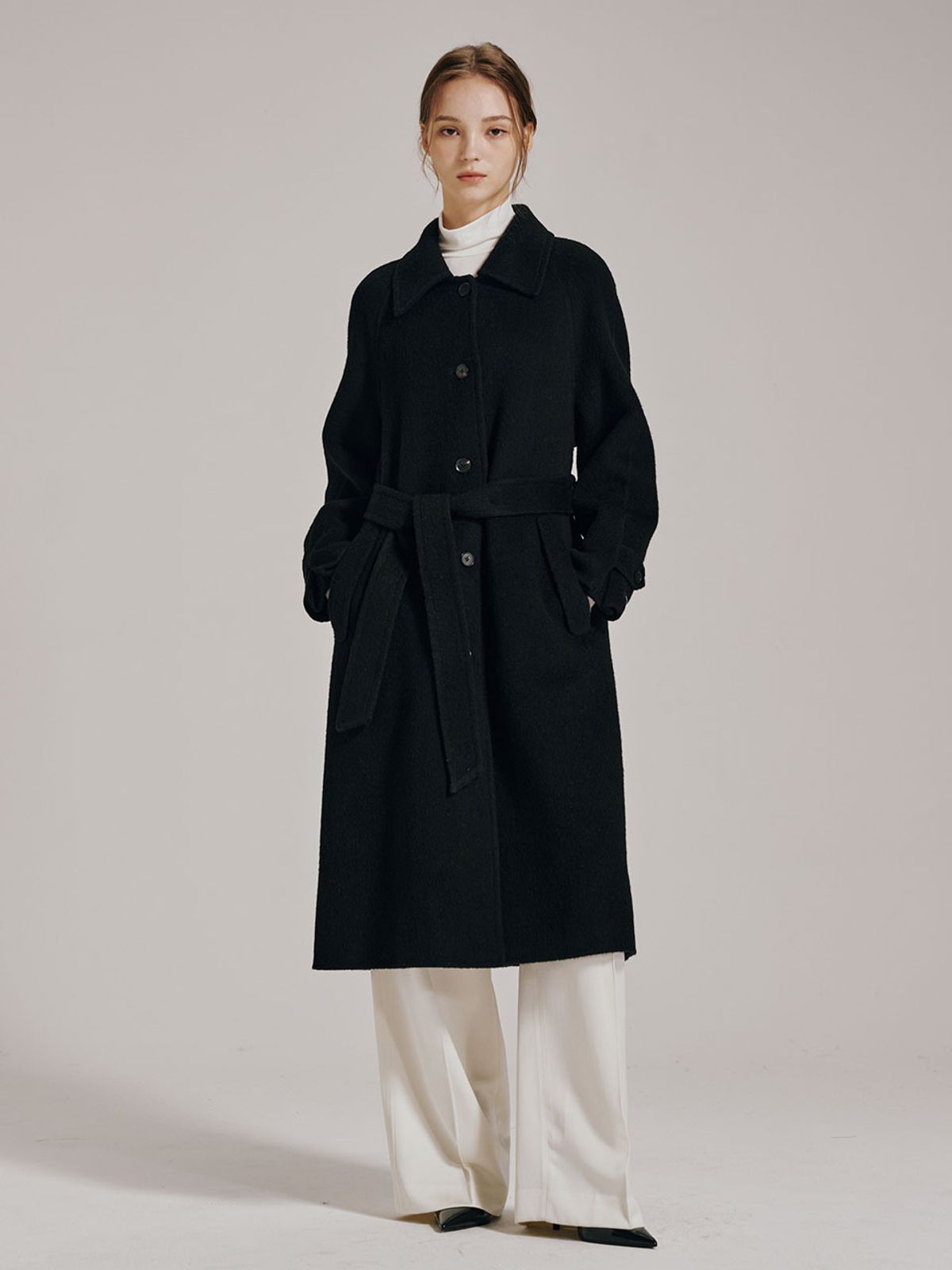 누브(NOUVE) 앙고라 핸드메이드 라글란 코트 - 2컬러 / Angora Handmade Raglan Coat - 2color