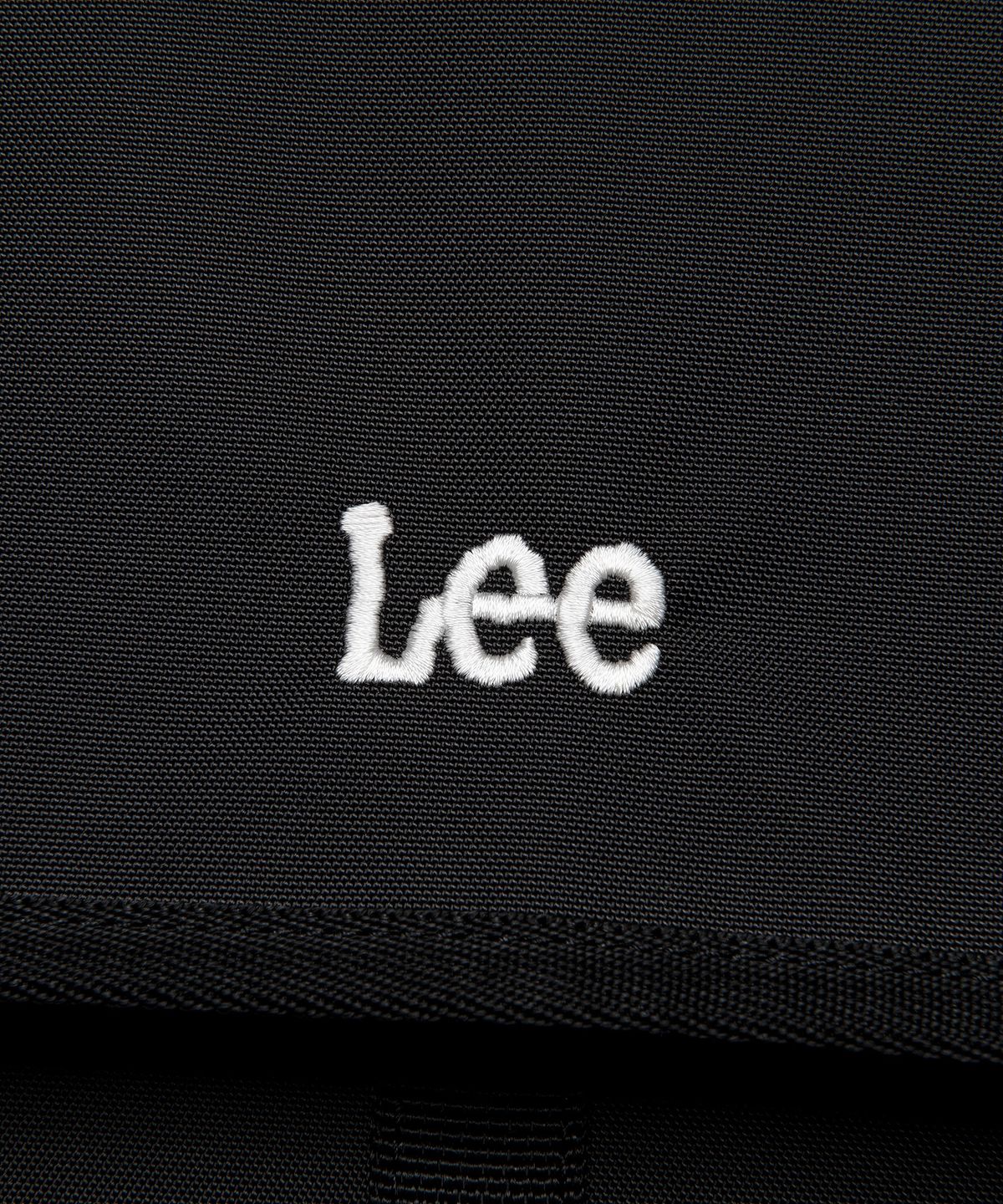 리(LEE) 에어리 메신저백 블랙