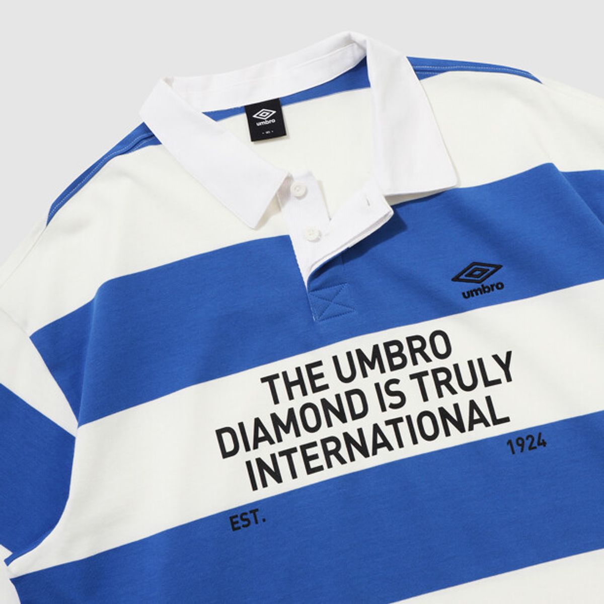 엄브로(UMBRO) 스트라이프 럭비 티셔츠 블루 UR121CTL11