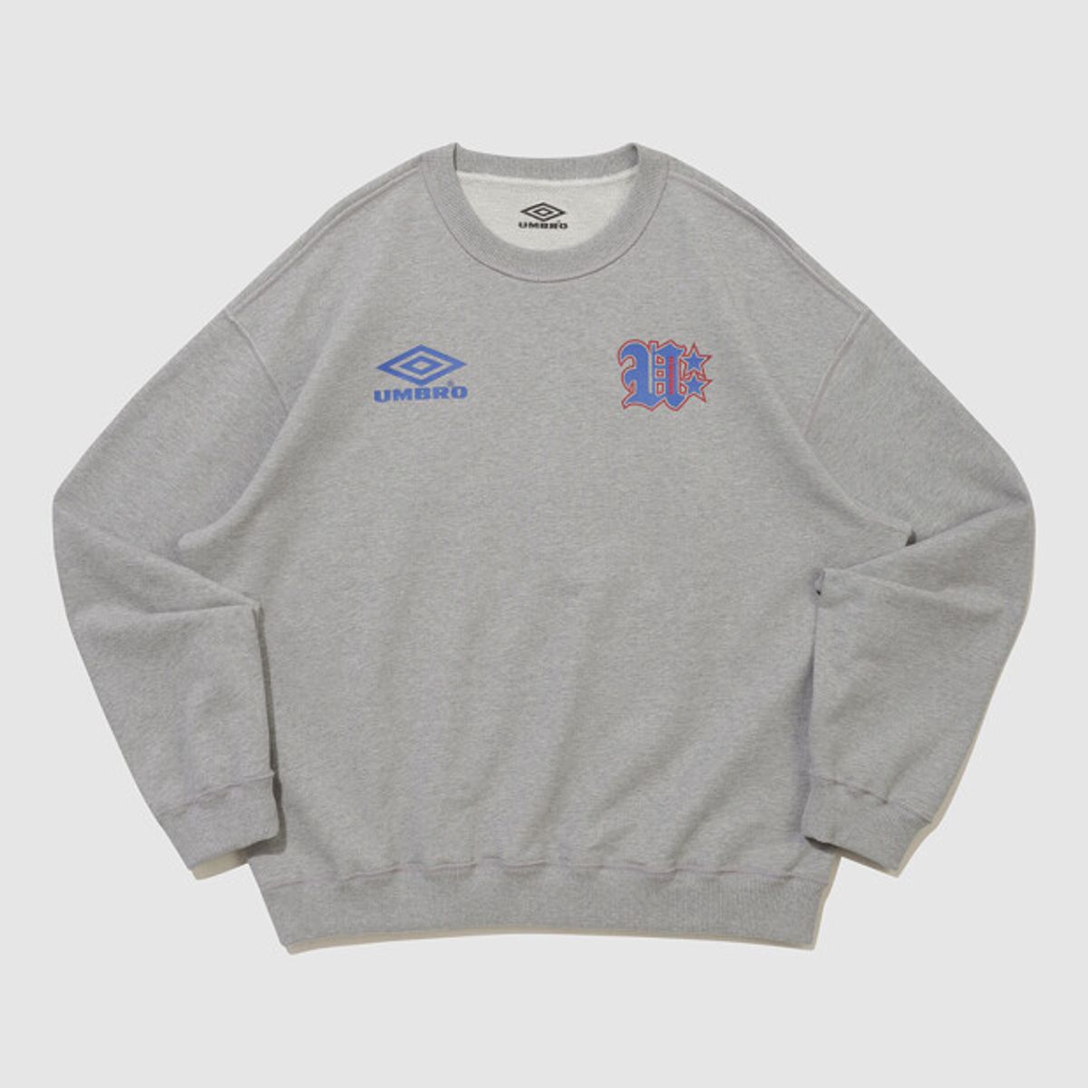 엄브로(UMBRO) 인사이드아웃 맨투맨 그레이 UR121CFS23