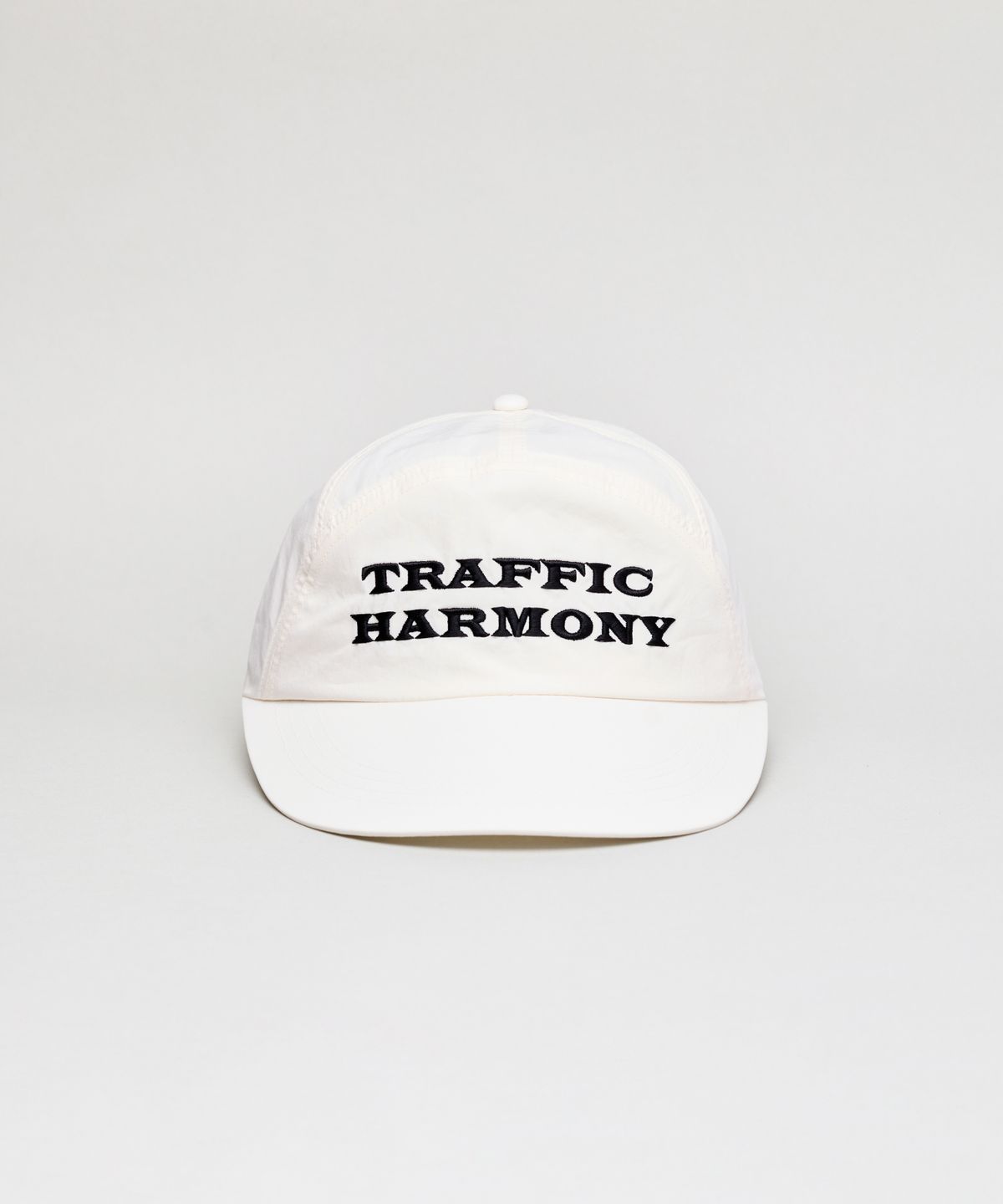 트래픽하모니(TRAFFIC HARMONY) WIDE VISOR LOGO BALLCAP BLACK