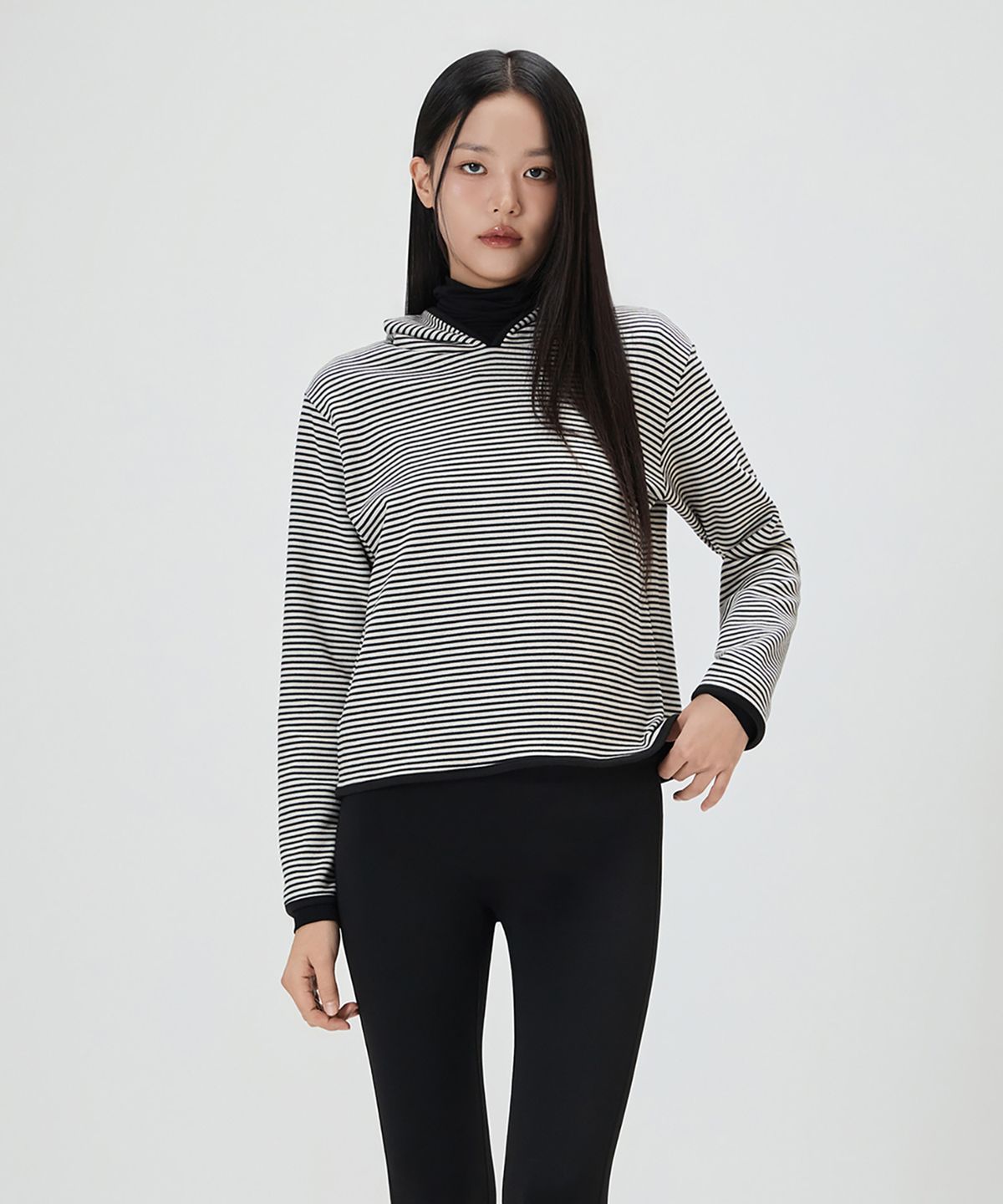 미쏘(MIXXO) 스트라이프 후드 티셔츠_MIWLWG148S
