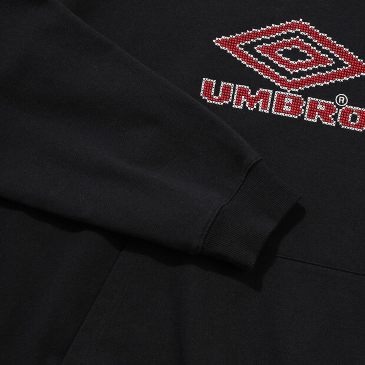 엄브로(UMBRO) HBL 브릿 캐주얼 크래프트 후드 티셔츠 블랙 UR111CHD22