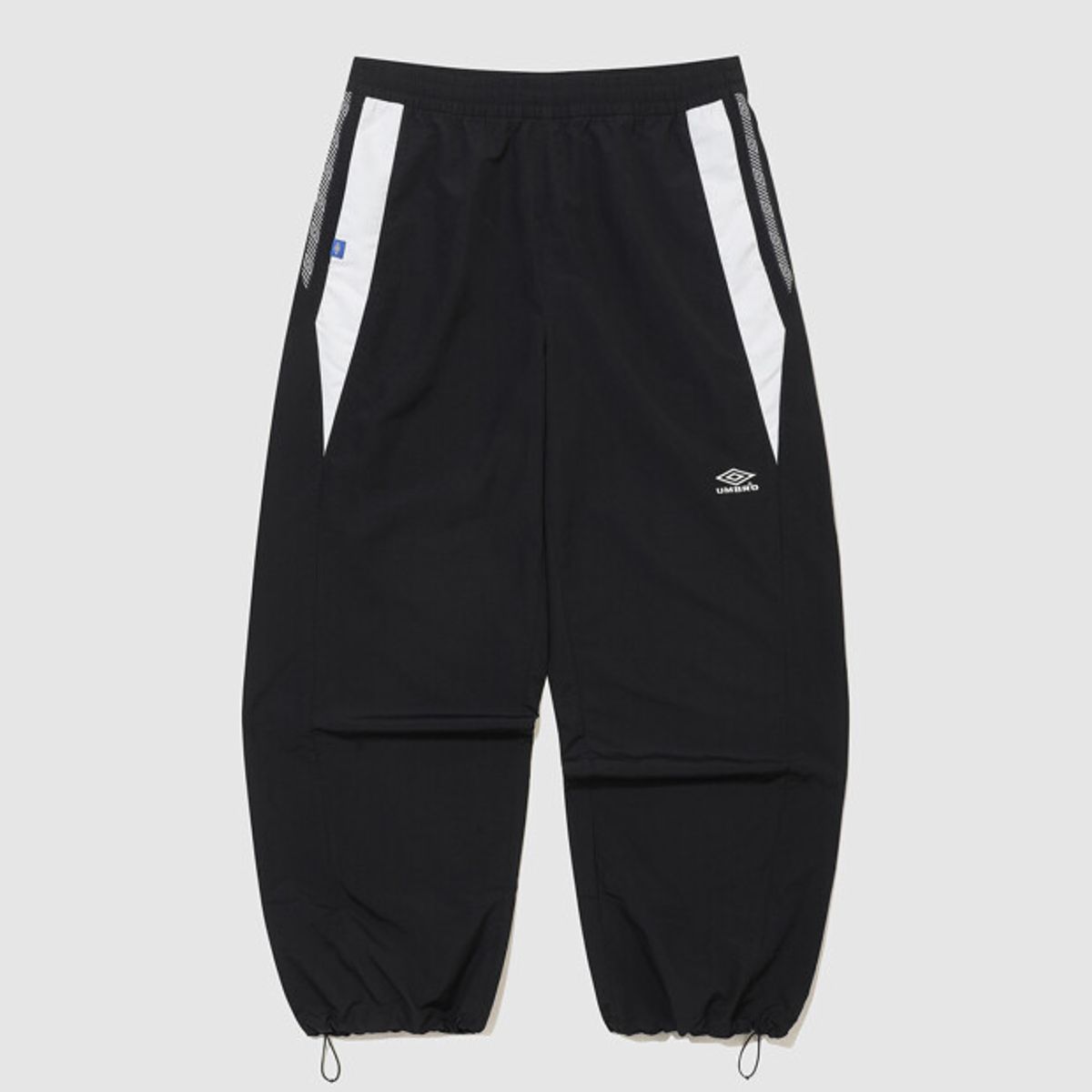엄브로(UMBRO) 헤리티지 트랙 스트레이트 팬츠 블랙 UR121CPT15