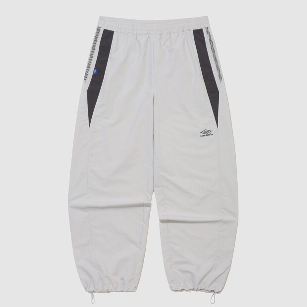엄브로(UMBRO) 헤리티지 트랙 스트레이트 팬츠 그레이 UR121CPT15