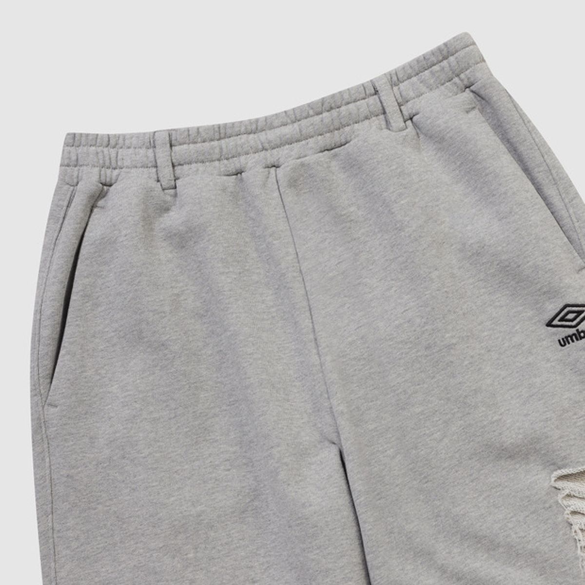 엄브로(UMBRO) 우먼스 데미지 스웨트 팬츠 그레이 UR122CFP13