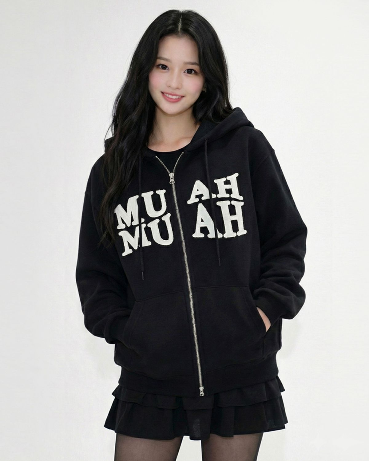 무아무아(MUAHMUAH) MUAH 아플리케 로고 후드집업 [5color]