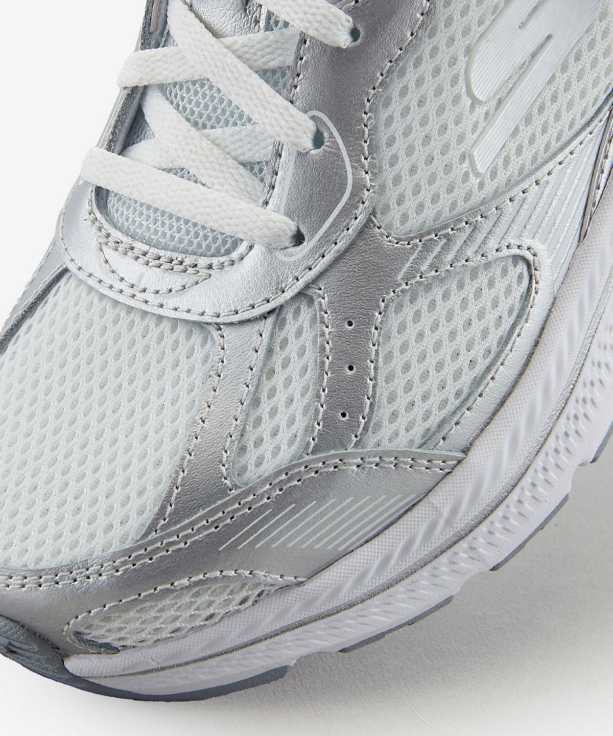 스케쳐스(SKECHERS) 여성 고런 컨시스턴트 2.0_SP0WRCGX141