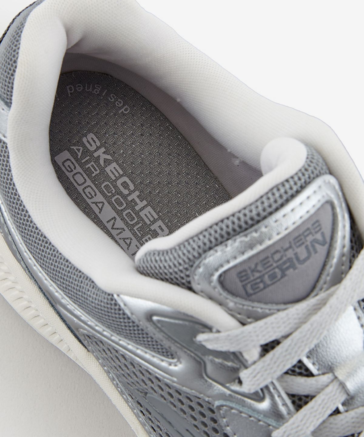 스케쳐스(SKECHERS) 여성 고런 컨시스턴트 2.0_SP0WRCGX143